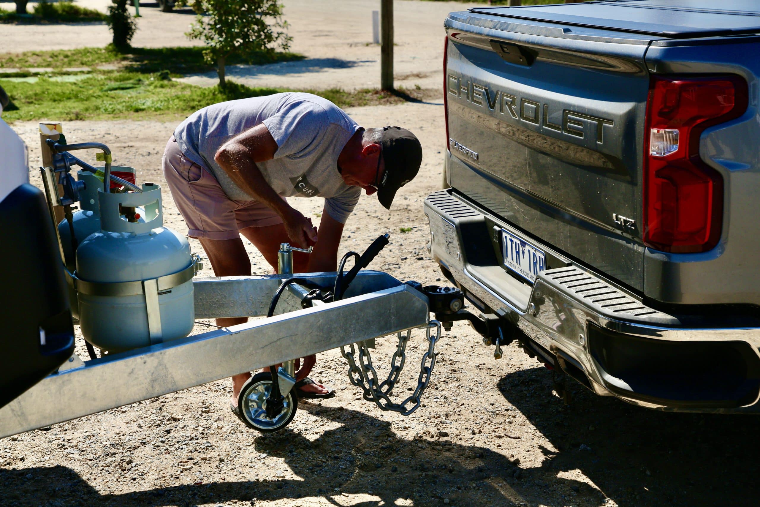 Simplify Caravan Setup: Choosing the Right Jockey Wheel & Stand